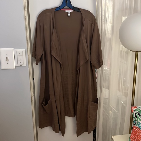 Isaac Mizrahi Live! Cascade-Front Sweater Cardigan mocha size 2x - Picture 6 of 6